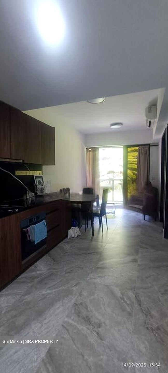 The Commodore (D27), Condominium #496573701